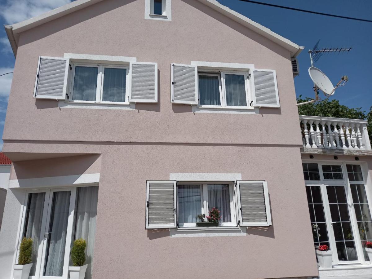 Apartmani Bruna Jezera Exterior foto